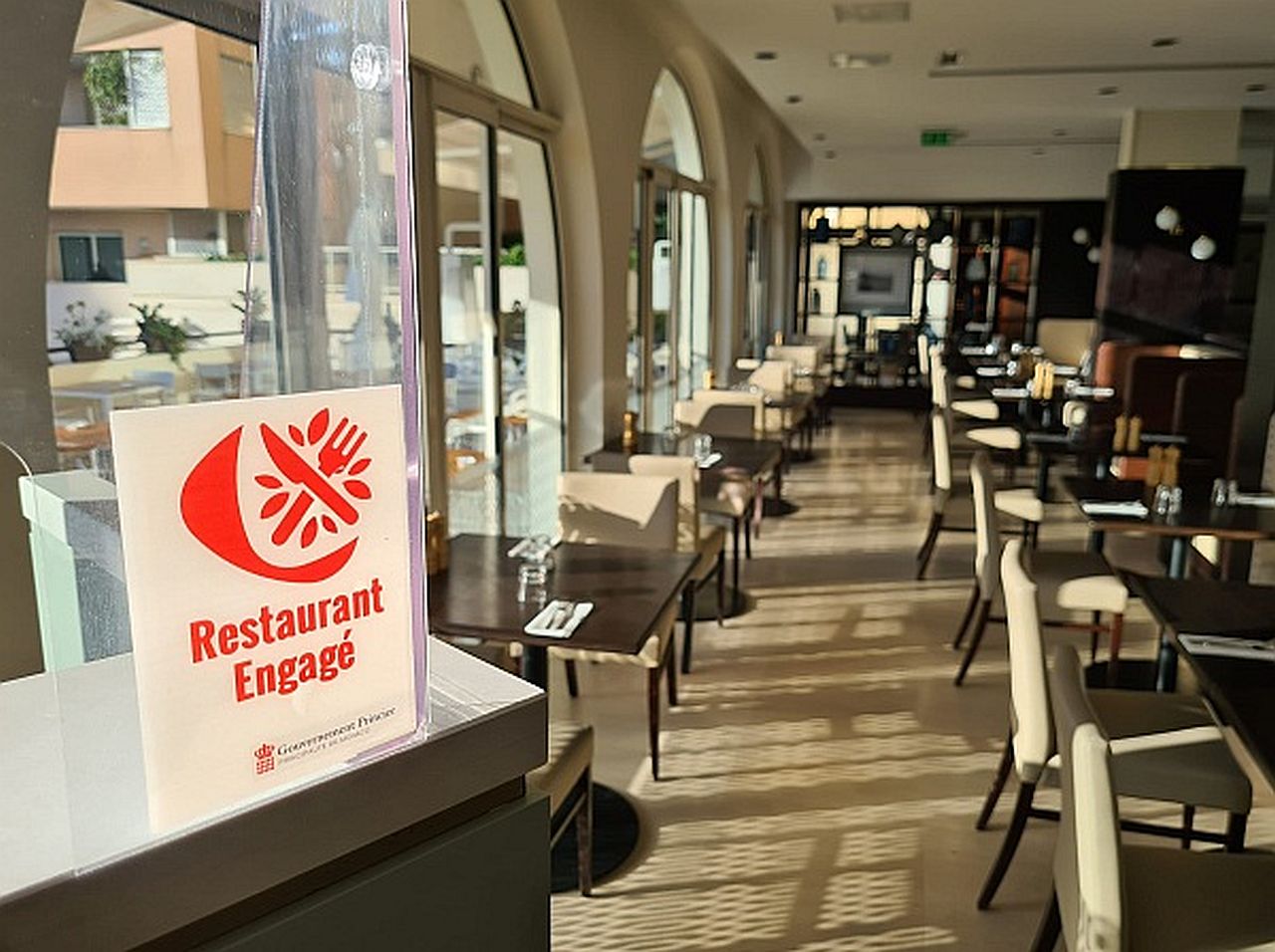 Tavolo-restaurant-engagé-Monaco